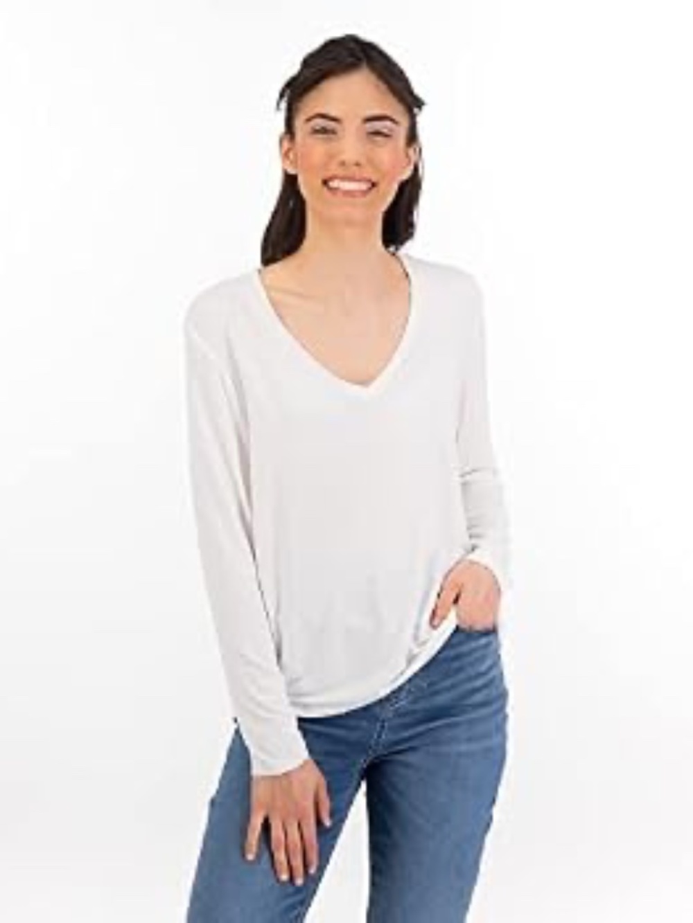 💕2 for $15💕 American Eagle Soft and Sexy White V-Neck Longe Sleeve Top